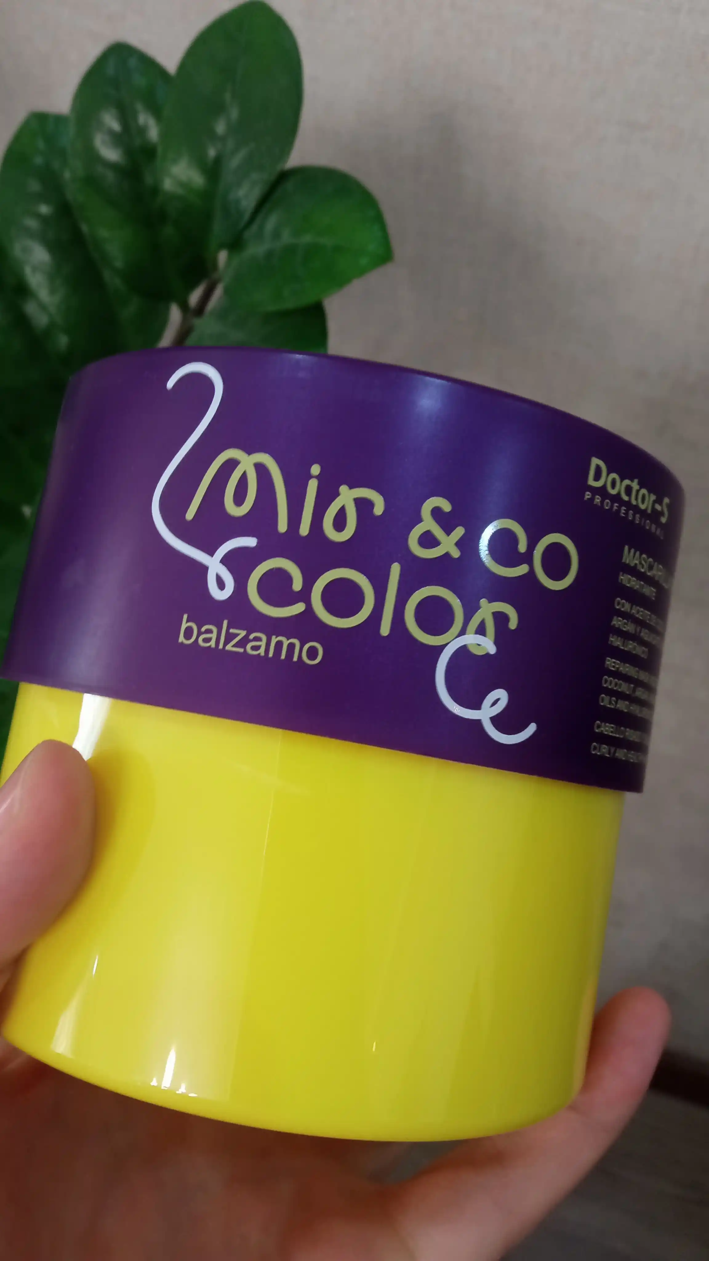 Soch uchun balzam, boyalgan va shikastlangan sochlarga, 500 ml
