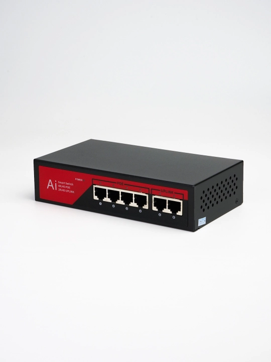 Система видеонаблюдения NEOCAM 4 камеры 4K с регистратором и HDD, PoE