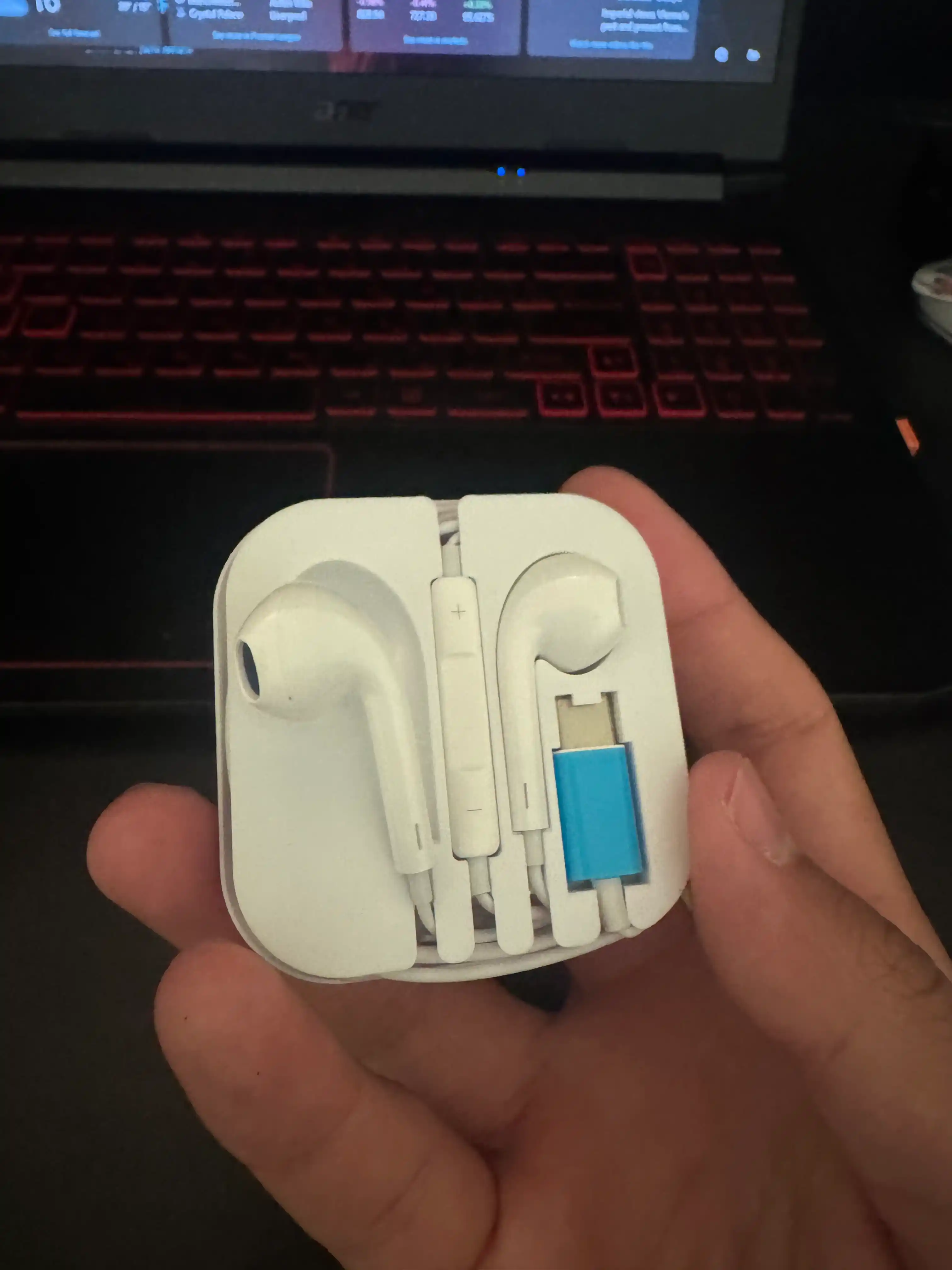 IPhone uchun simli quloqchinlar,naushniklar mikrafon bilan — type-c, lightning