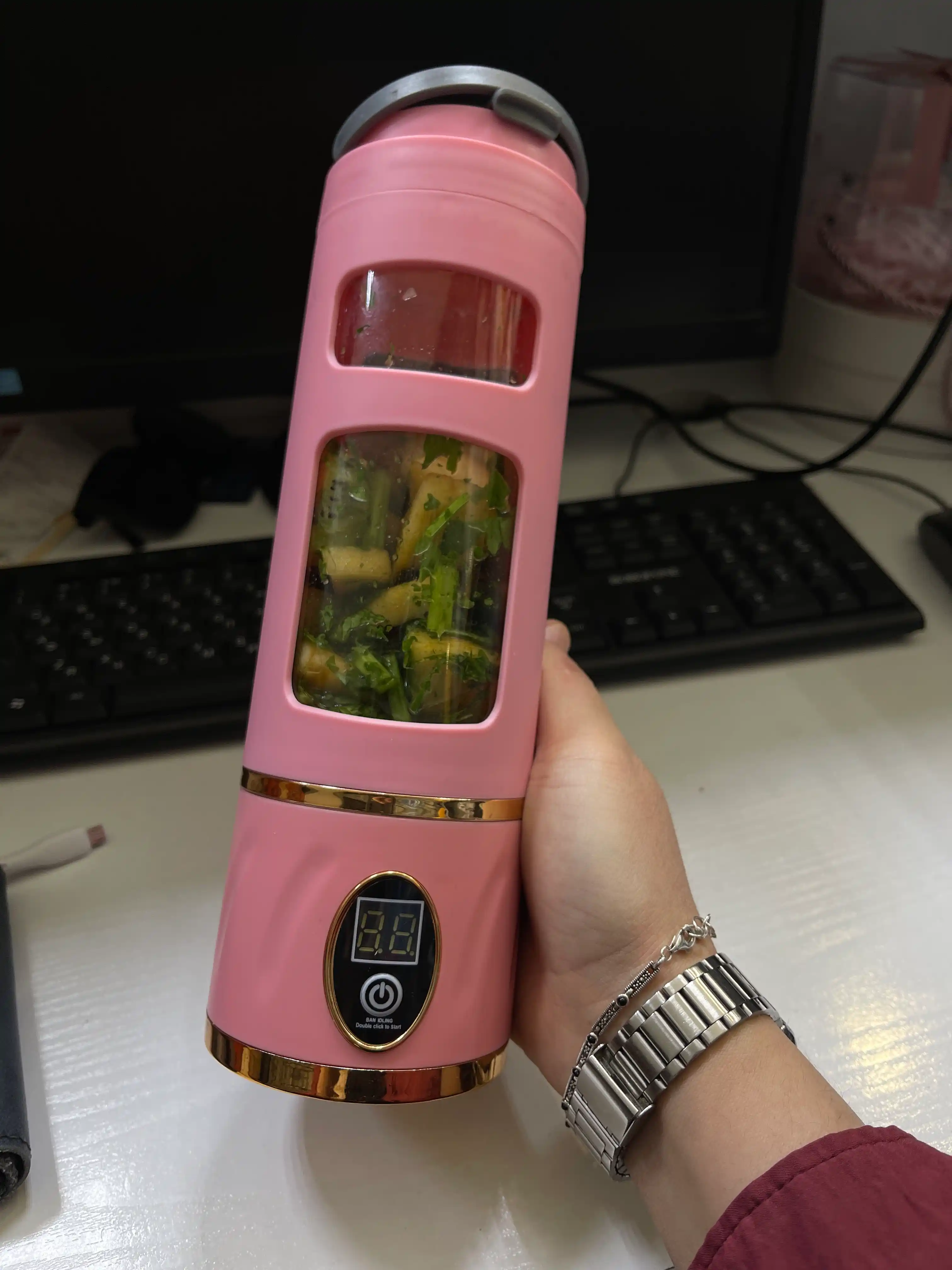 Portativ mini blender (Juice Cup), USB, LED displey, smuzi uchun