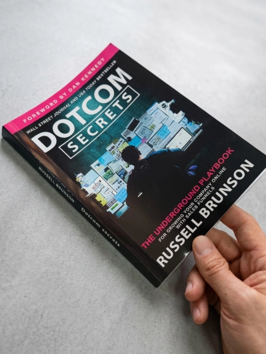 Dotcom Secrets, Russell Brunson