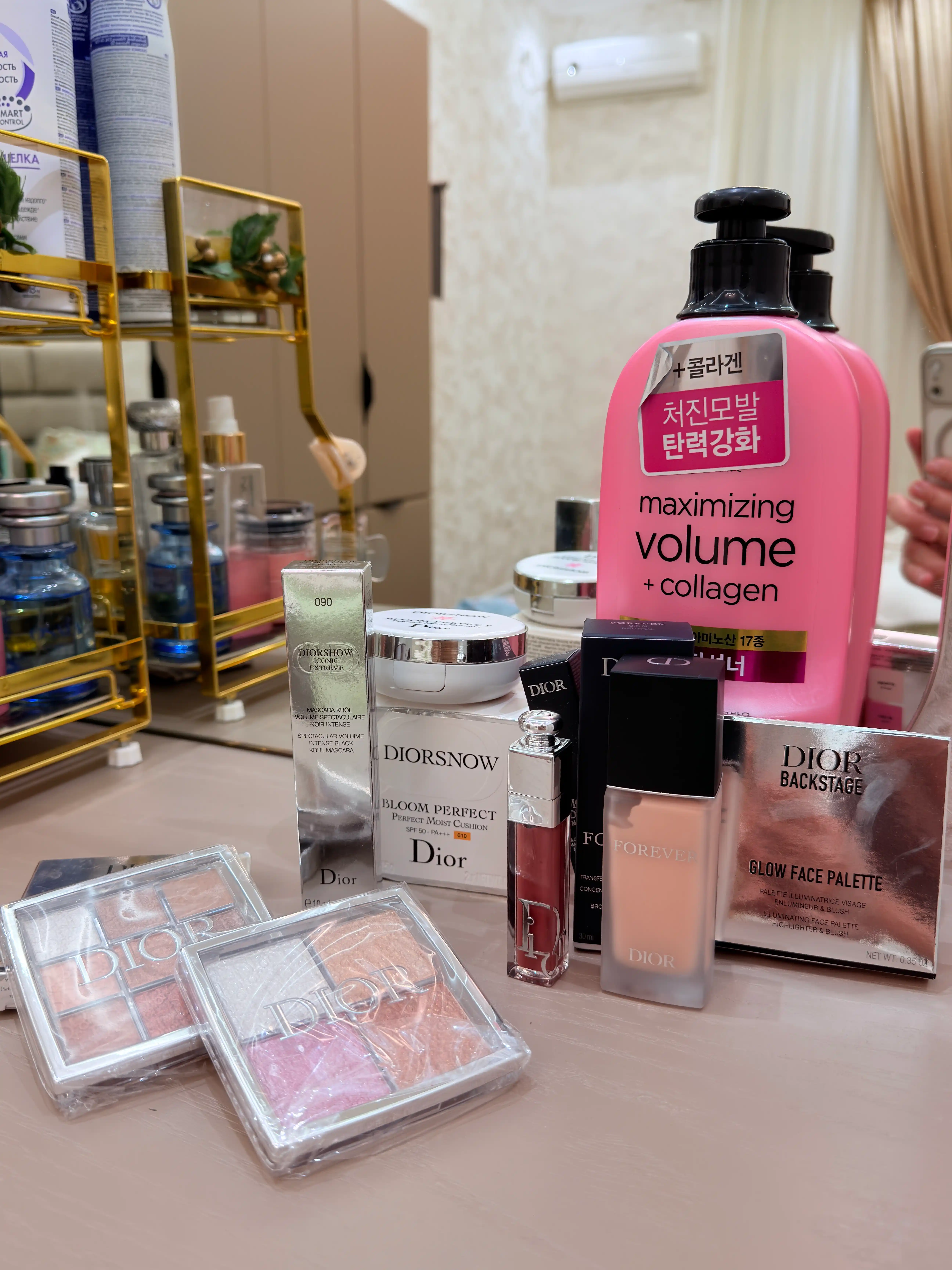 Набор косметики Dior, подарочный набор для женщин, тональный крем, палетка теней, тушь
