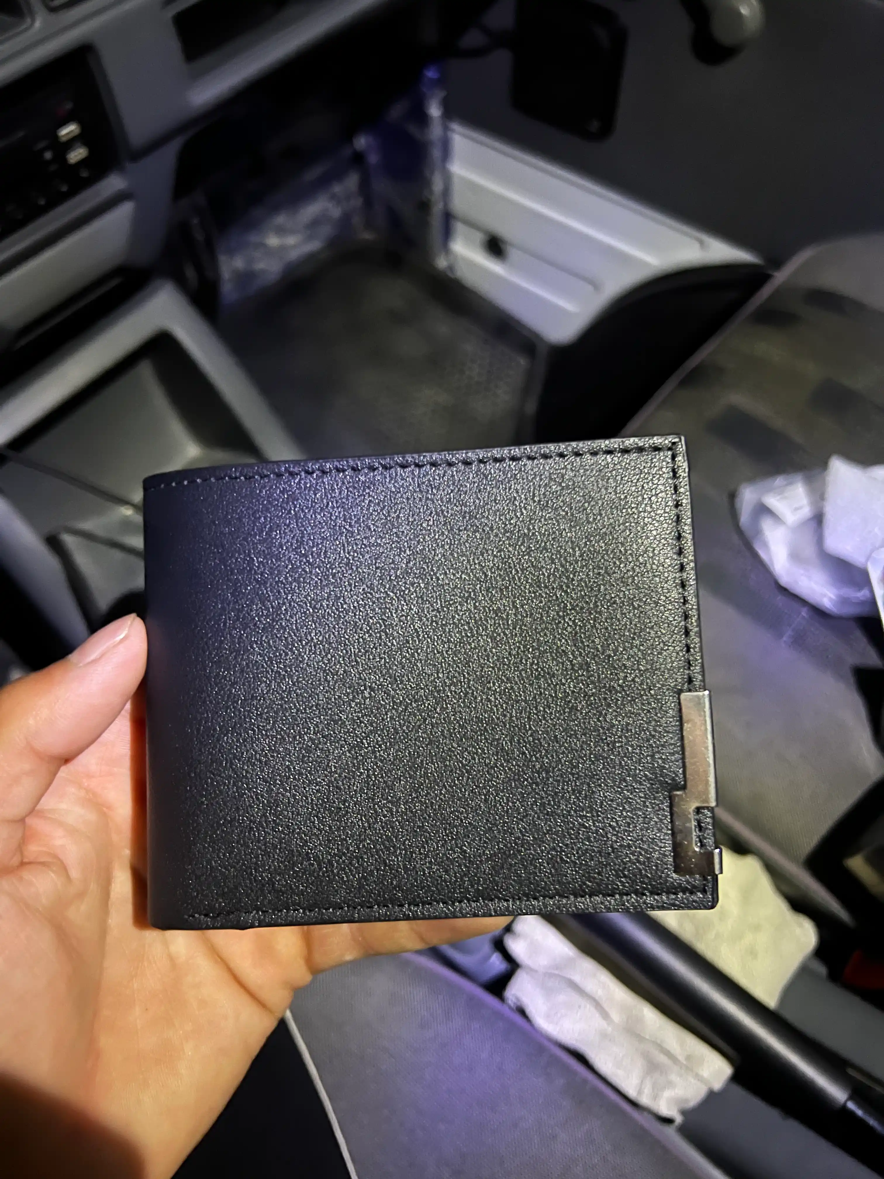 Erkaklar hamyoni Classic wallet B623