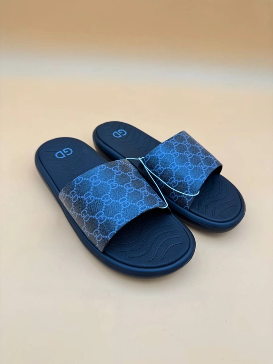 Premium Slide Slipper — zamonaviy va qulay slipper modeli, yumshoq tagligi oyoqqa maksimal - 