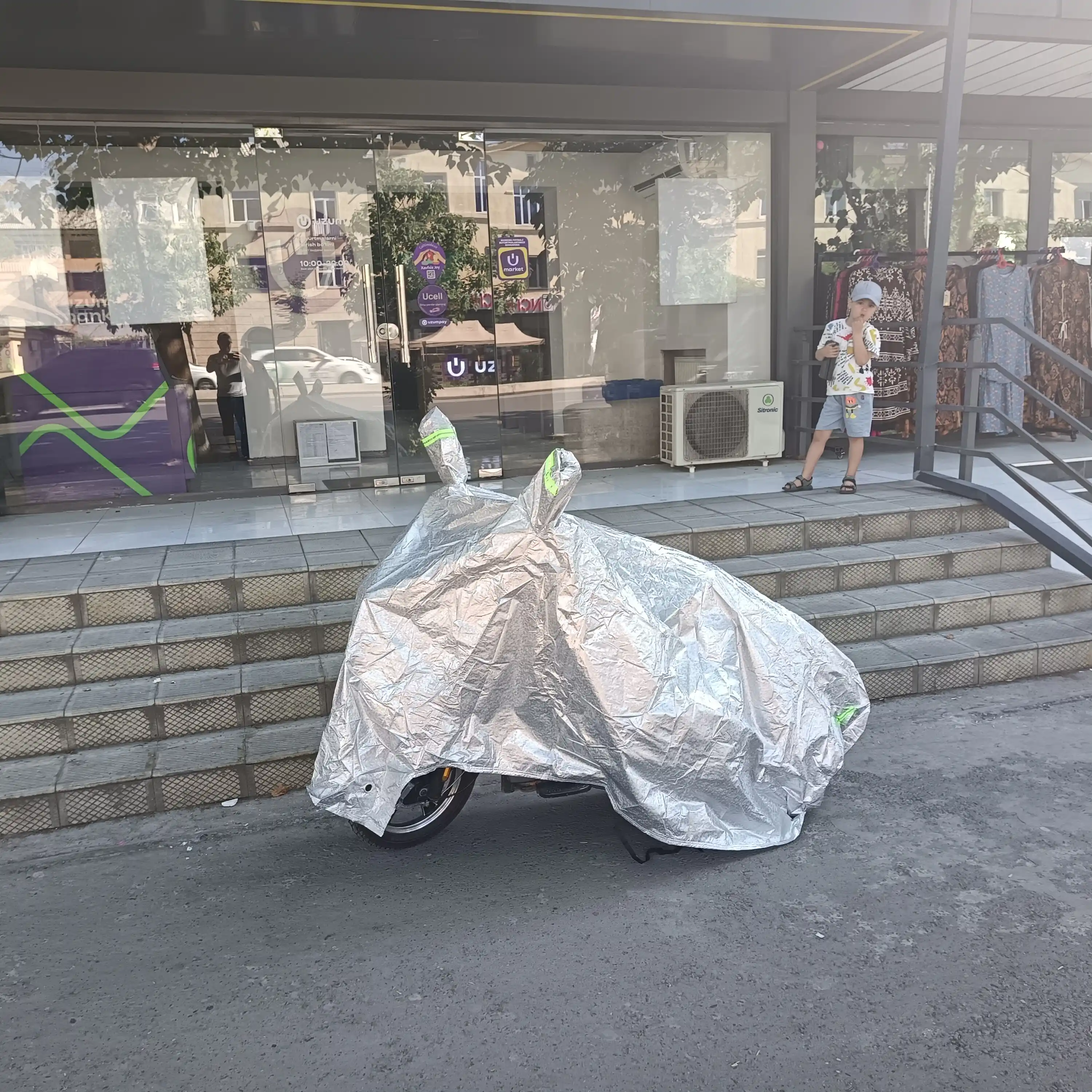 Universal tent (S–XXL) — skuter va mototsikl uchun, 1.6 m dan 2.3 m gacha uzunlikka mos