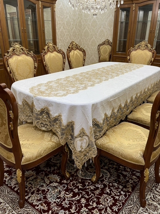 Nafis bezakli oq dasturxon mehmonxona va oshxona uchun hashamatli tanlov - 