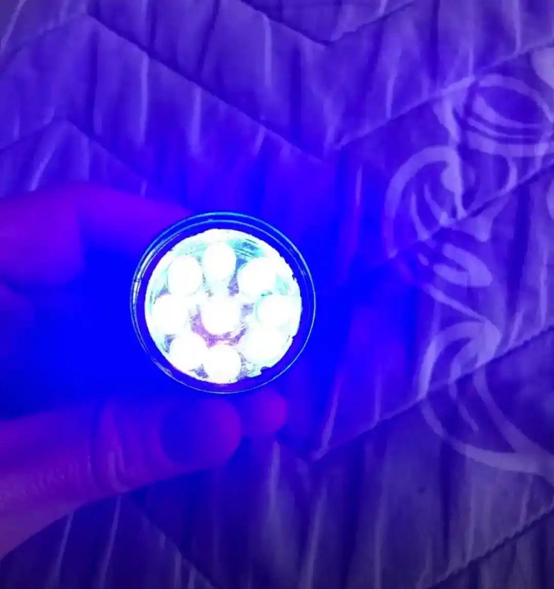 Ultrabinafsha fonar UV LED alyuminiy korpusli, Type-C zaryadlash bilan