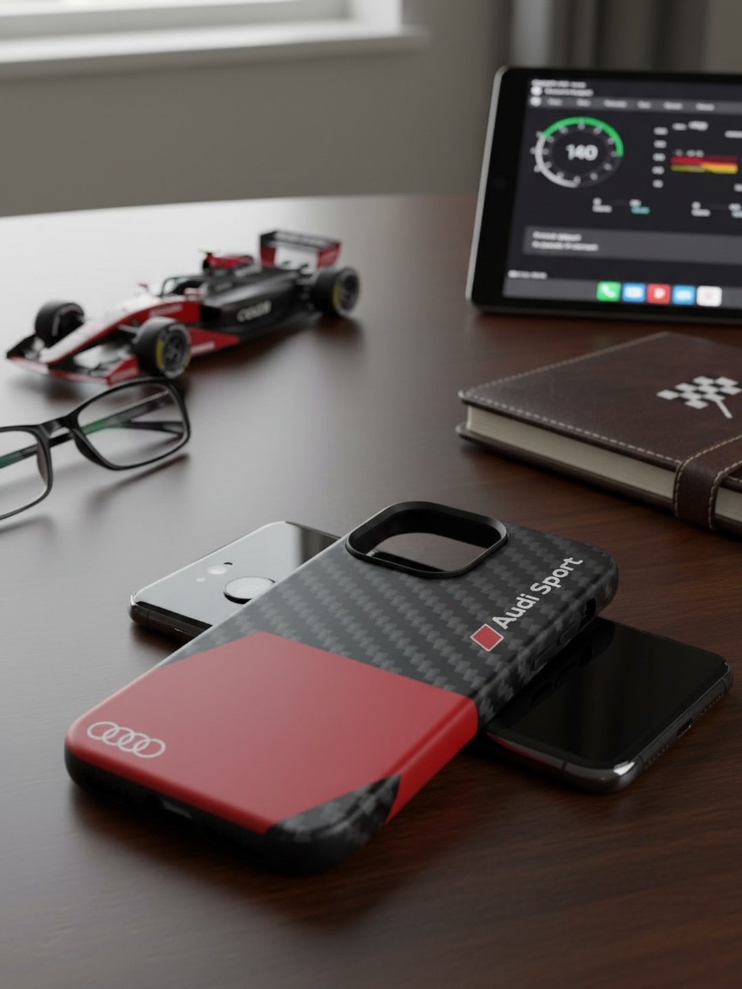 Чехлы для смартфона Formula 1, Mercedes и Ferrari