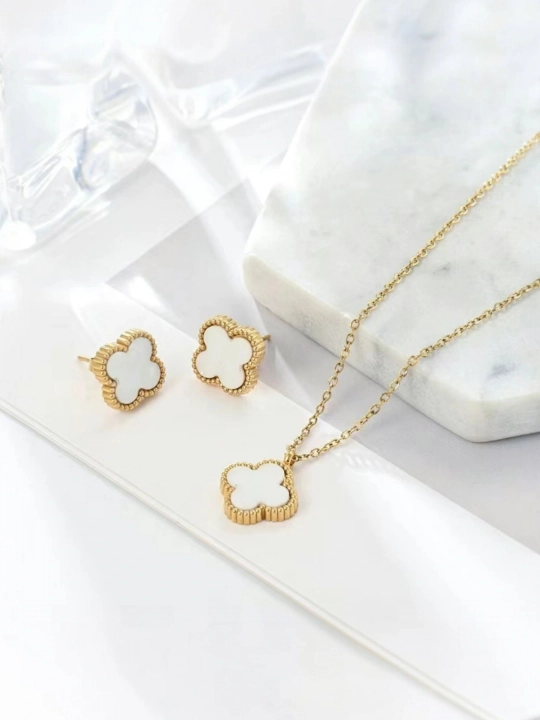 Украшения Van Cleef для девочек и женщин – современные, красивые, с цветочными мотивами