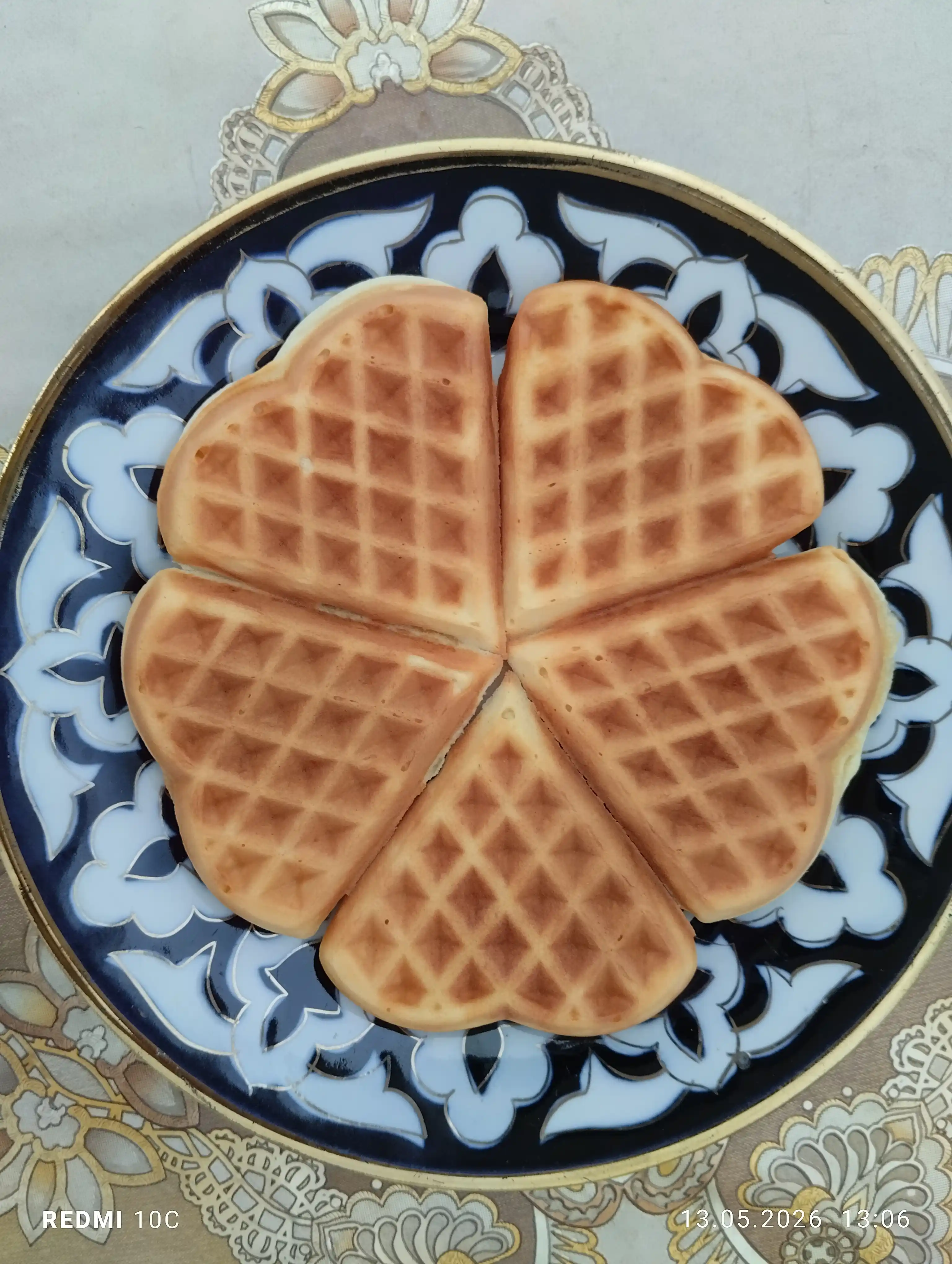 Vafelnitsa+sendvichnitsa+gril, 800-1400Vt, 2 tomon qizish, yopishmaydigan vafli pishirgich