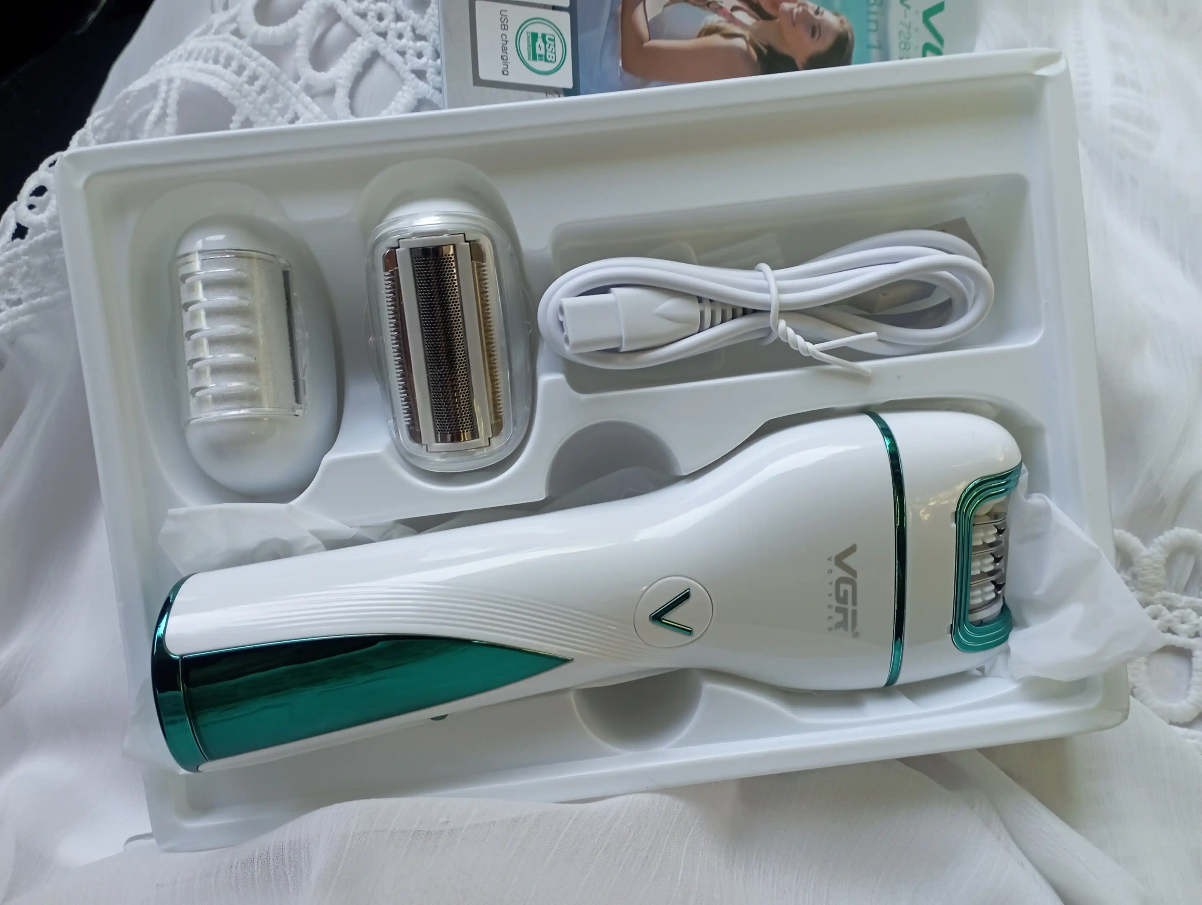 Ayollar uchun simsiz epilator VGR V-705, V-726, V-706, V-728, tana depilatori