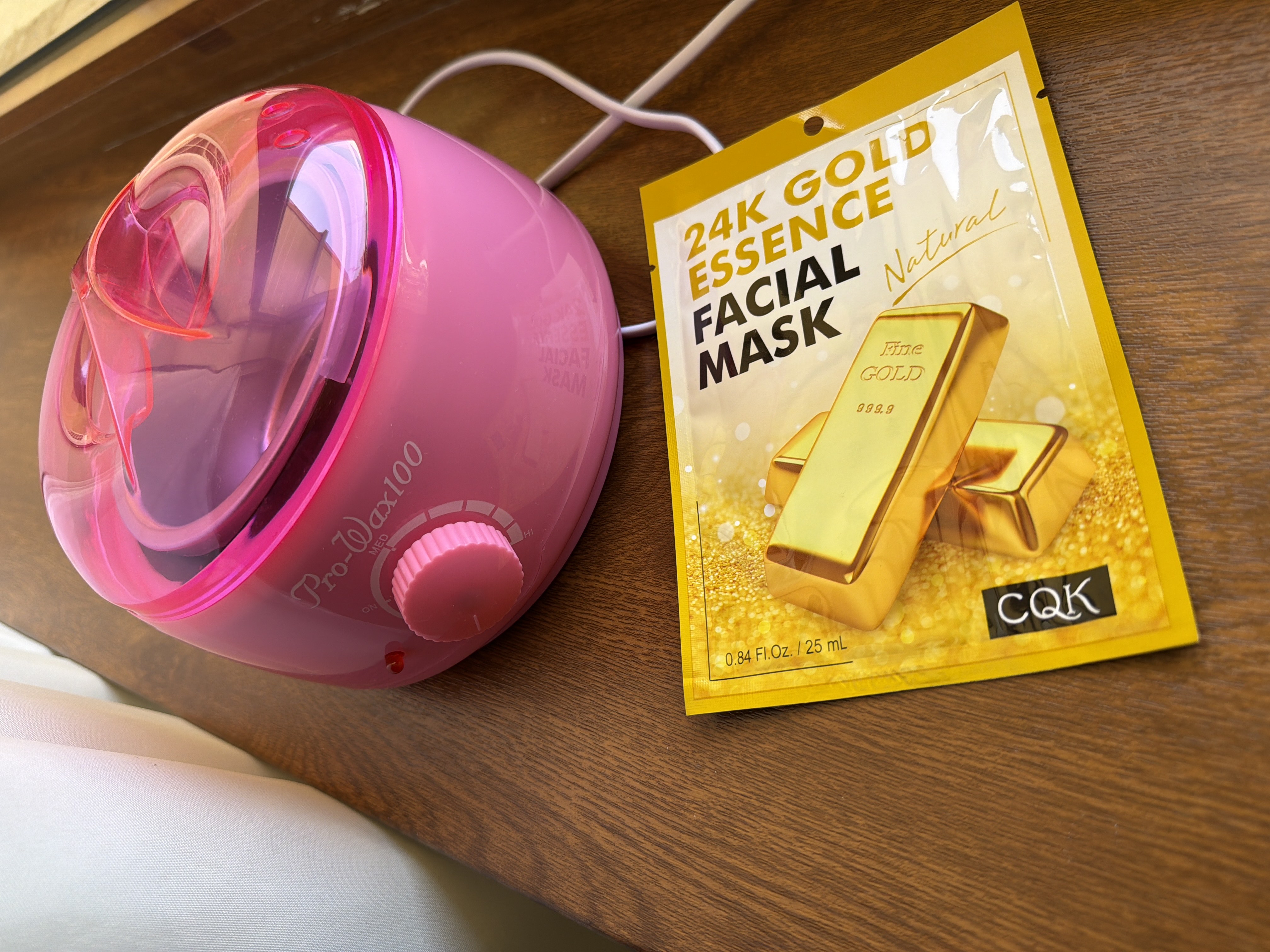 Mum granulasini erituvchi uskuna qozon Pro Wax 100, depilyatsiya uchun