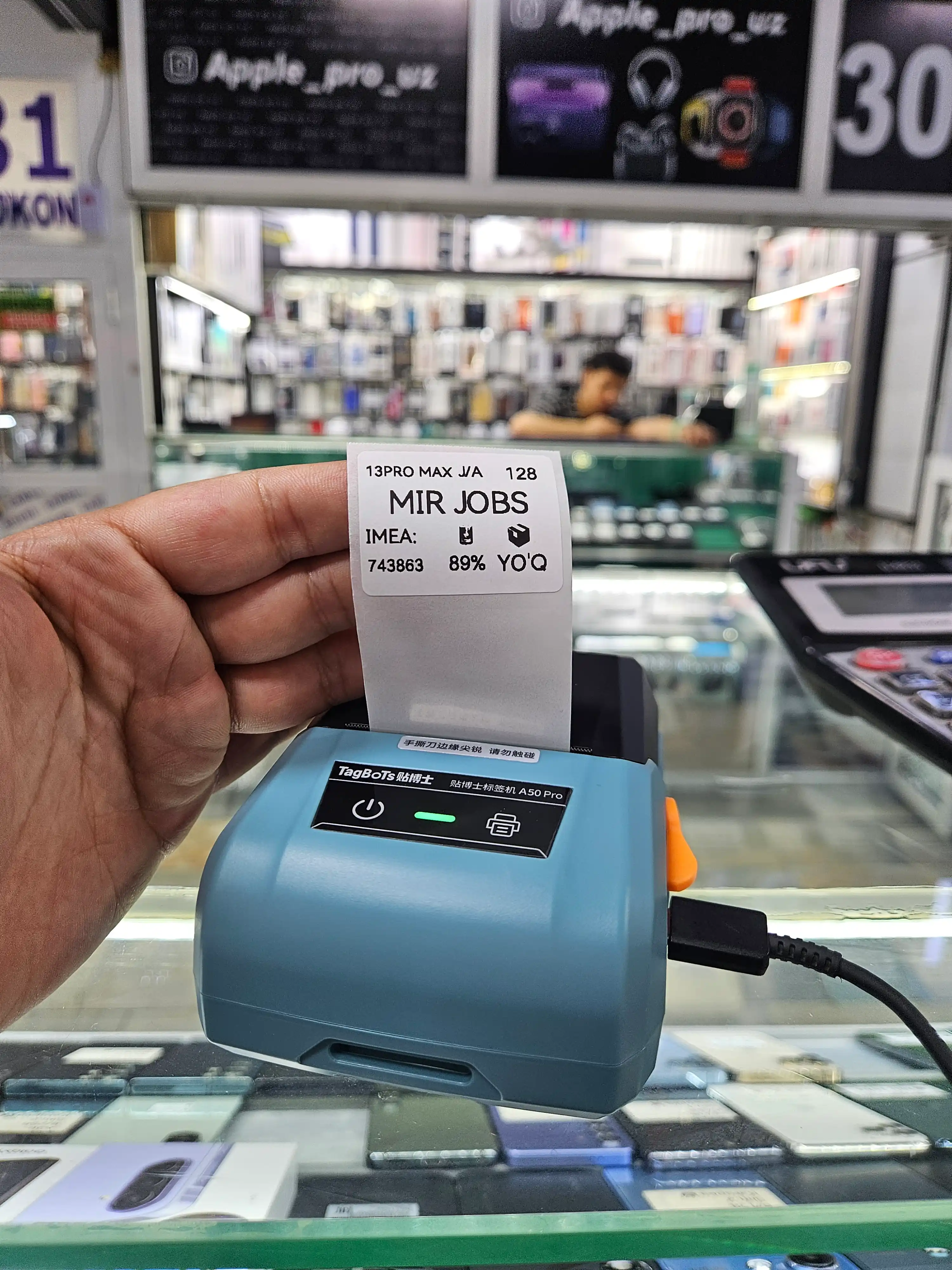Термопринтер этикеток и квитанций TAGBOTS A50 PRO  мини-термопринтер этикеток портативный