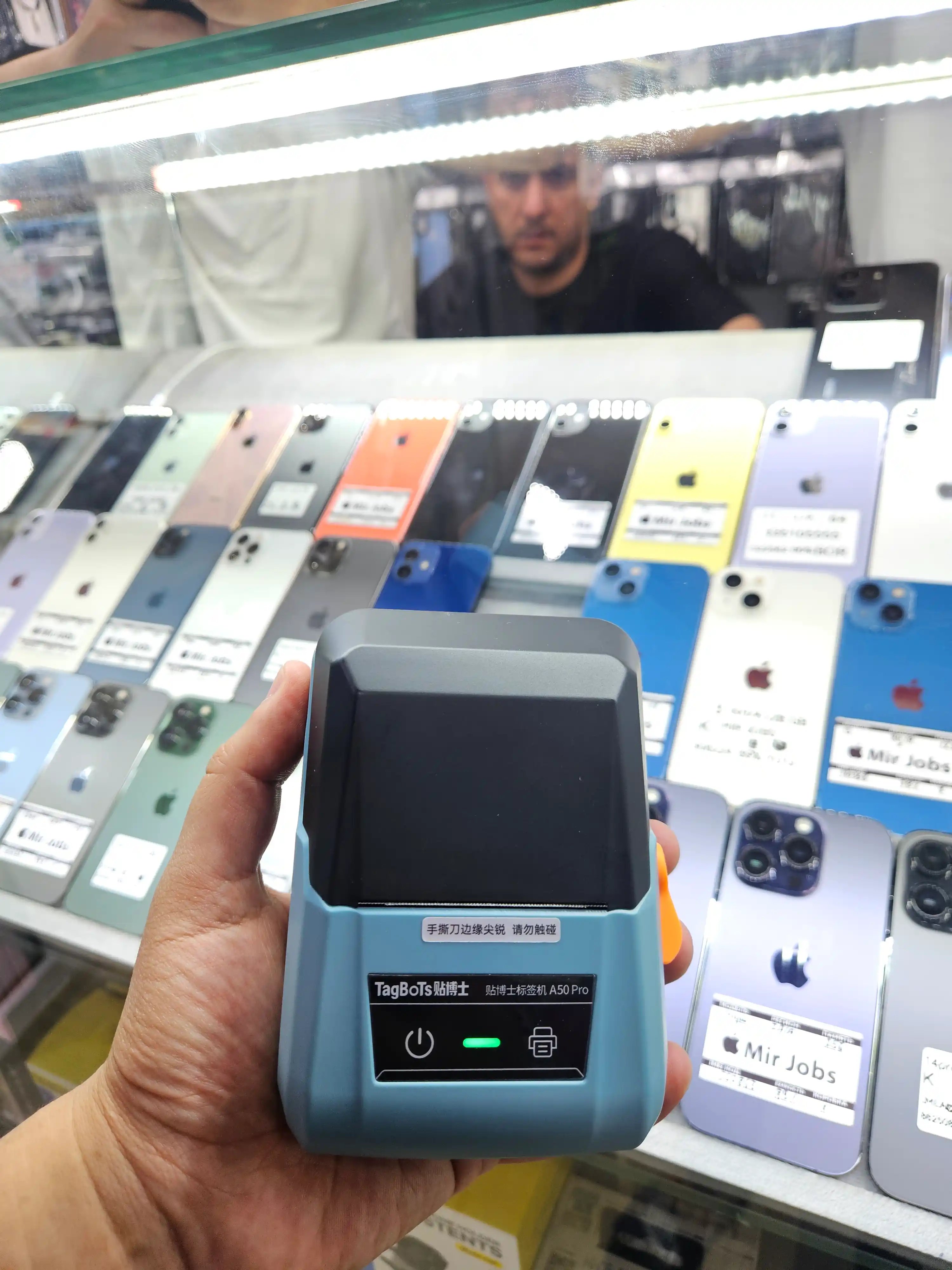 Термопринтер этикеток и квитанций TAGBOTS A50 PRO  мини-термопринтер этикеток портативный