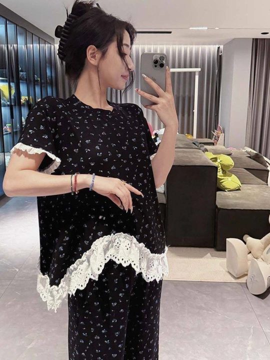 Ayollar uy kiyimi, ayollar pijamasi, ayollar kiyimi