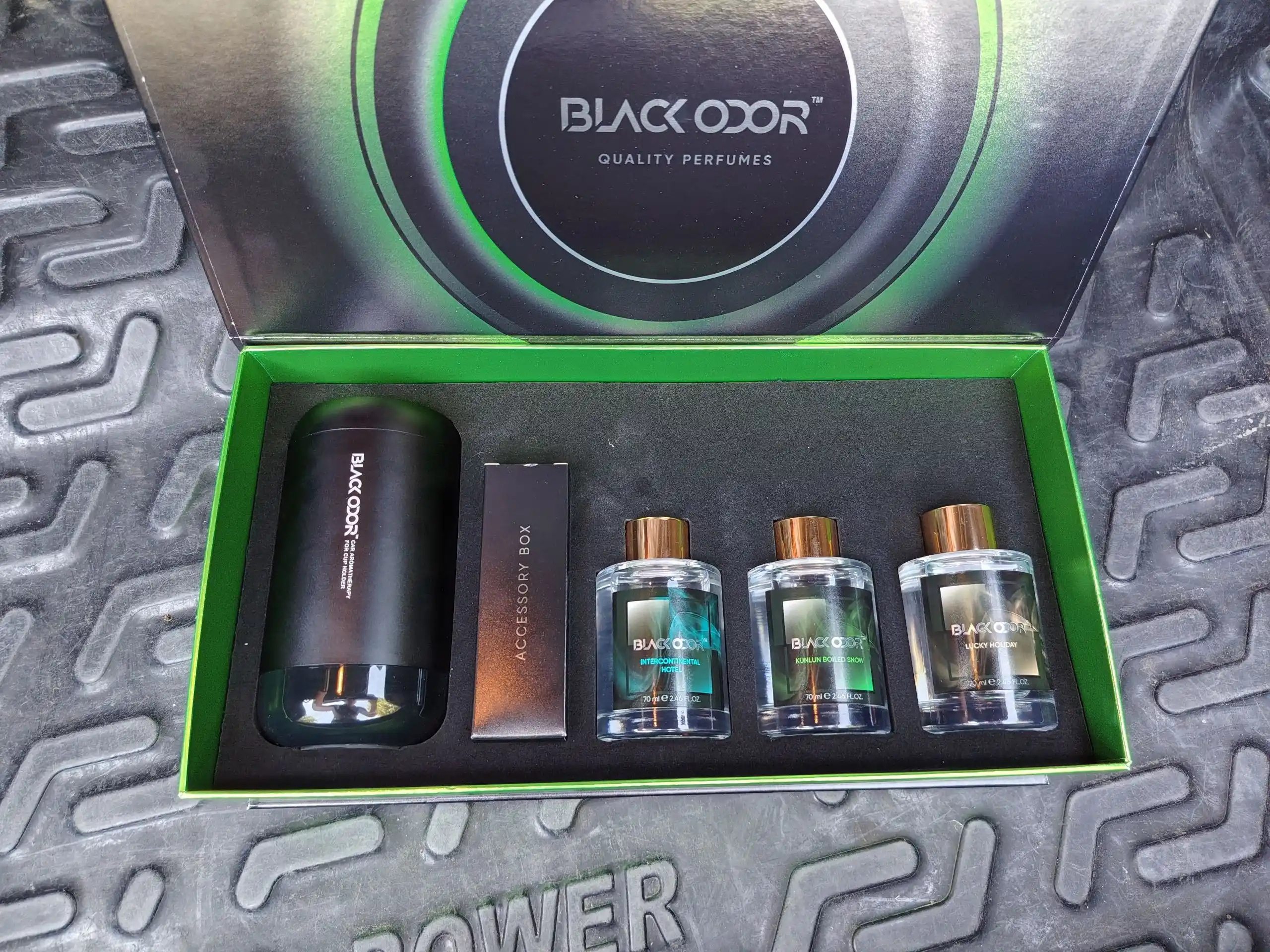 BLACK ODOR avtomobil va uy uchun xushbo‘ylantirgich
