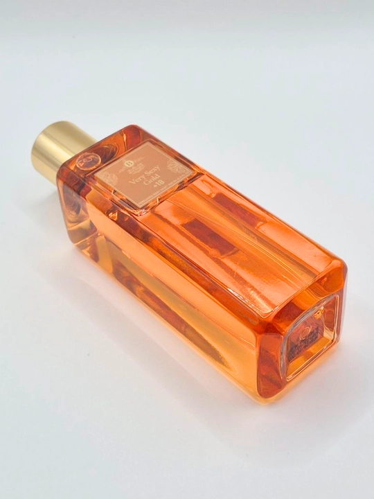 +18 Very Sexy Gold Perfumed Body Mist — ayollar uchun tana spreyi