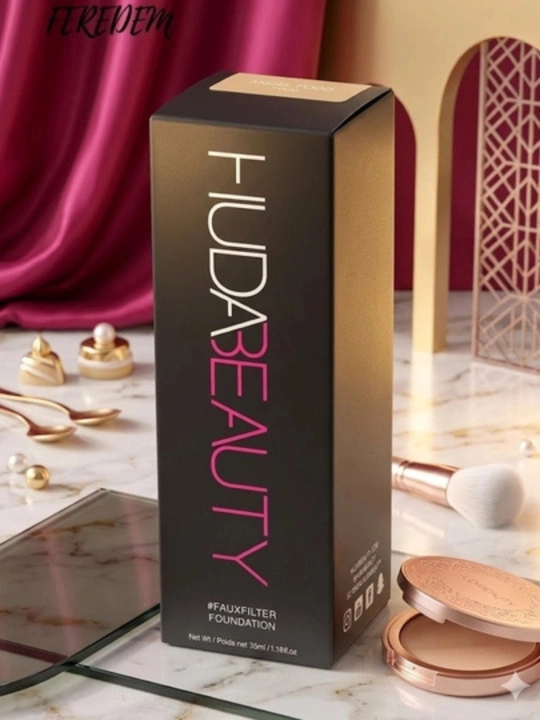 Huda Beauty FauxFilter — тональный крем, скрывающий недостатки кожи