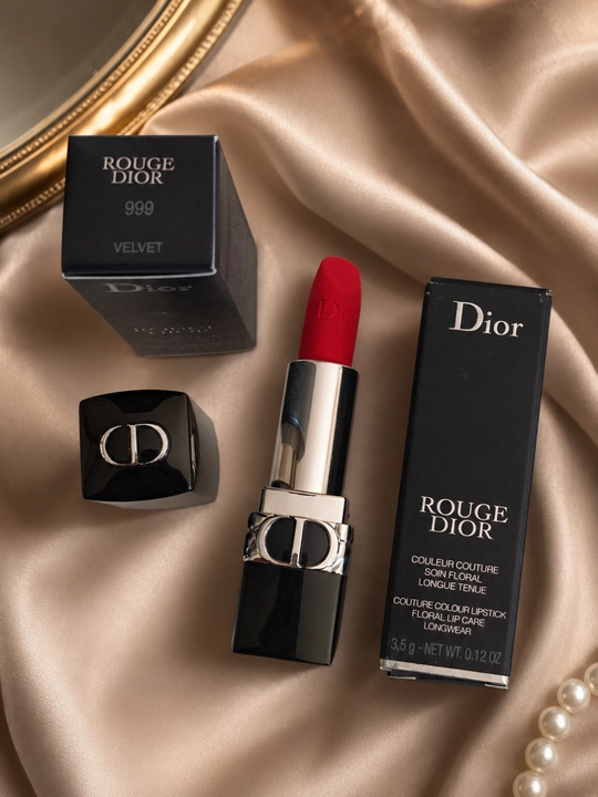Стойкая помада Dior Rouge Dior 999 Midnight – насыщенный цвет и стойкость на весь день