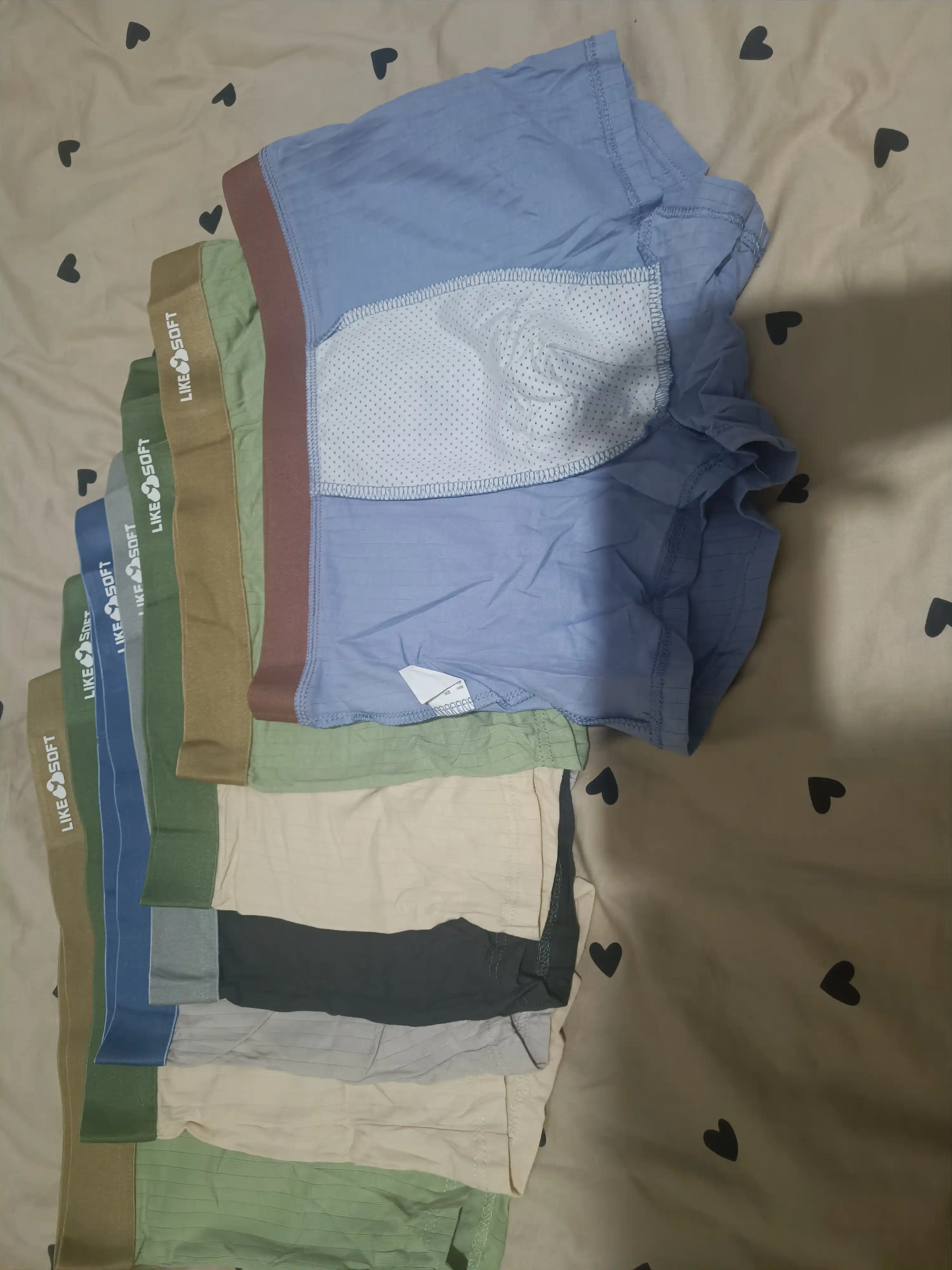 Erkaklar uchun trusilari, ichku kiyim, 4 dona, yorqin ranglarda, yumshoq