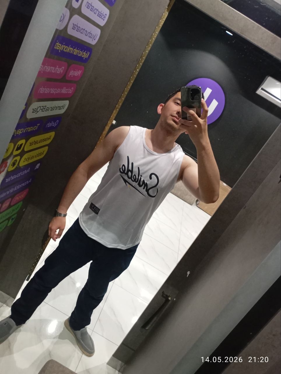 Erkaklar uchun sport maykasi Smilebe, nafas oladigan oq, L–4XL o‘lchamlar