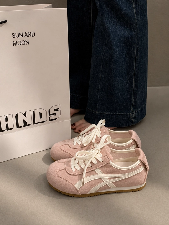 Ayollar uchun Onitsuka uslubidagi krossovkalar, malomerka — 1 razmer kattaroq oling