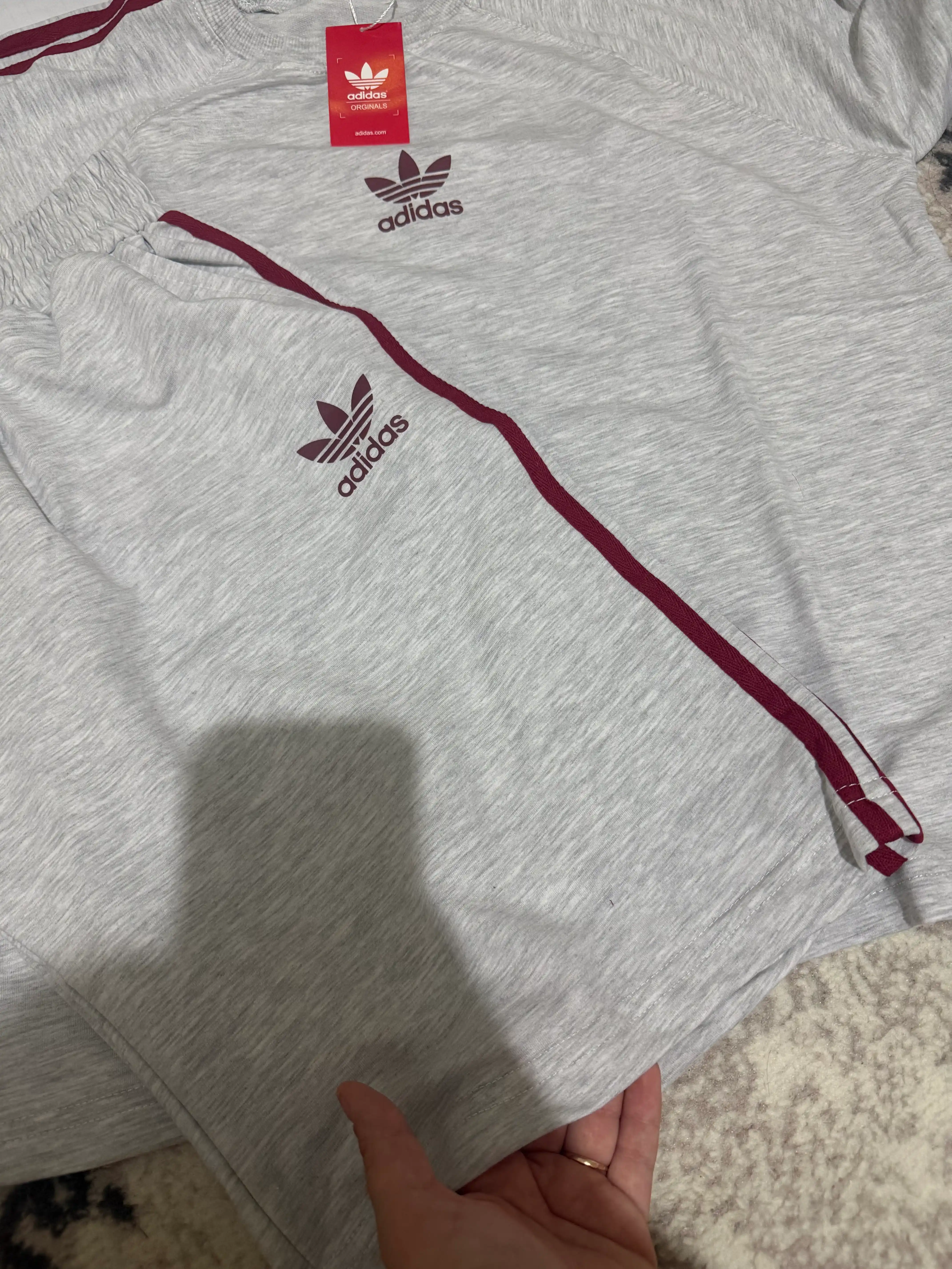 Ayollar uchun sport kostyum (futbolka + short), oversize, yozgi, qulay RAZMER STANDART