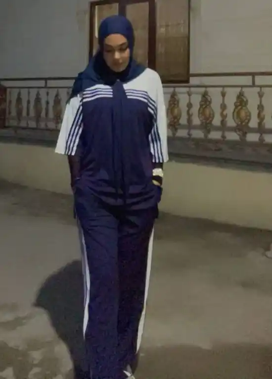MONIKA Ayollar kostyumi, dvoyka, keng bichim, keng shim