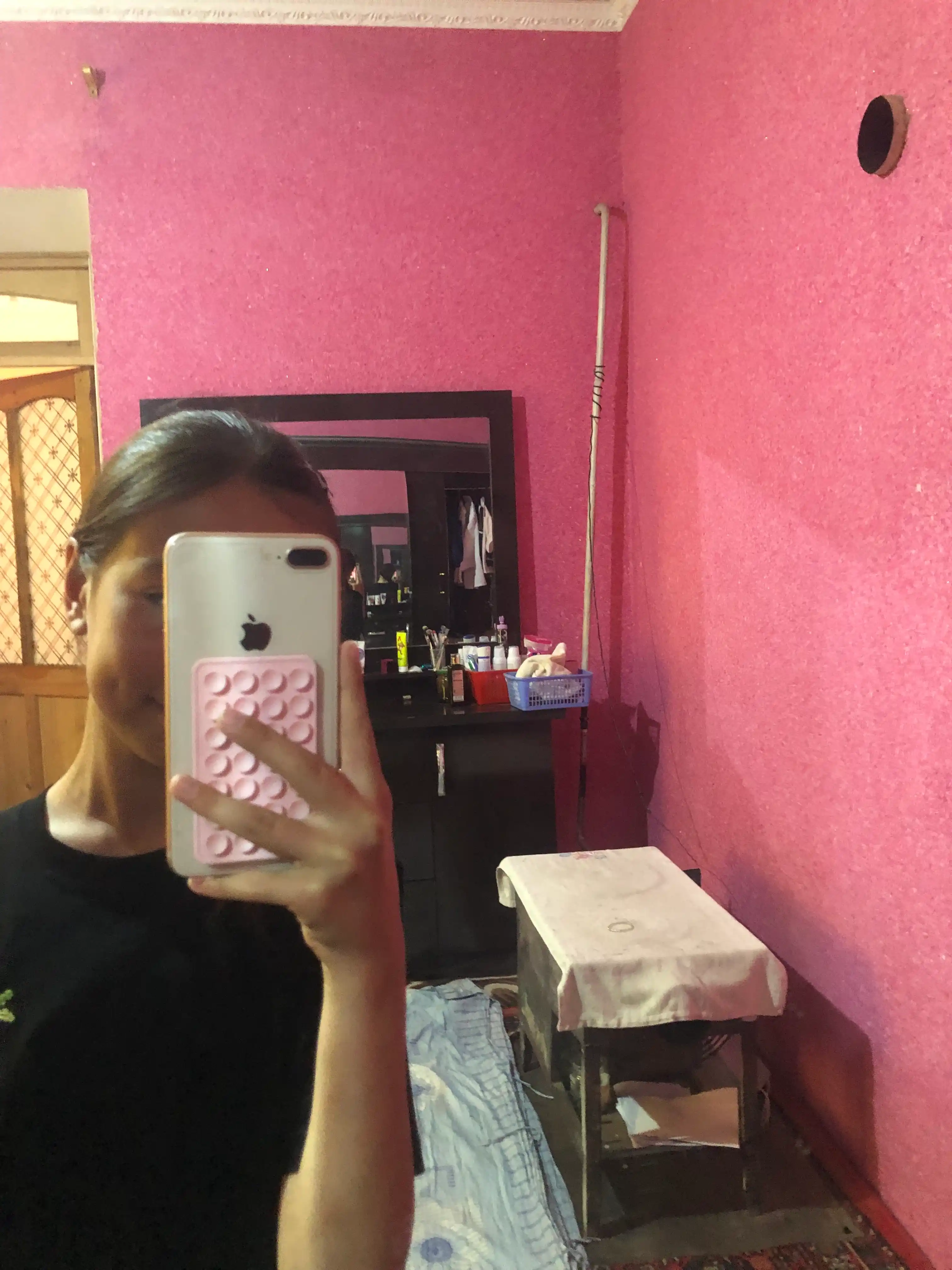 Lipper, 28 ta yopishqoq, so‘rg‘ichli telefon uchun vakuum ushlagich, silikon ushlagich