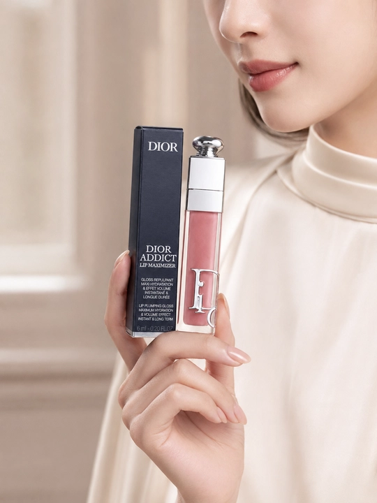 Роскошный блеск для объема и сияния губ Dior Lip Glow Oil 038 Rose Nude увлажнение
