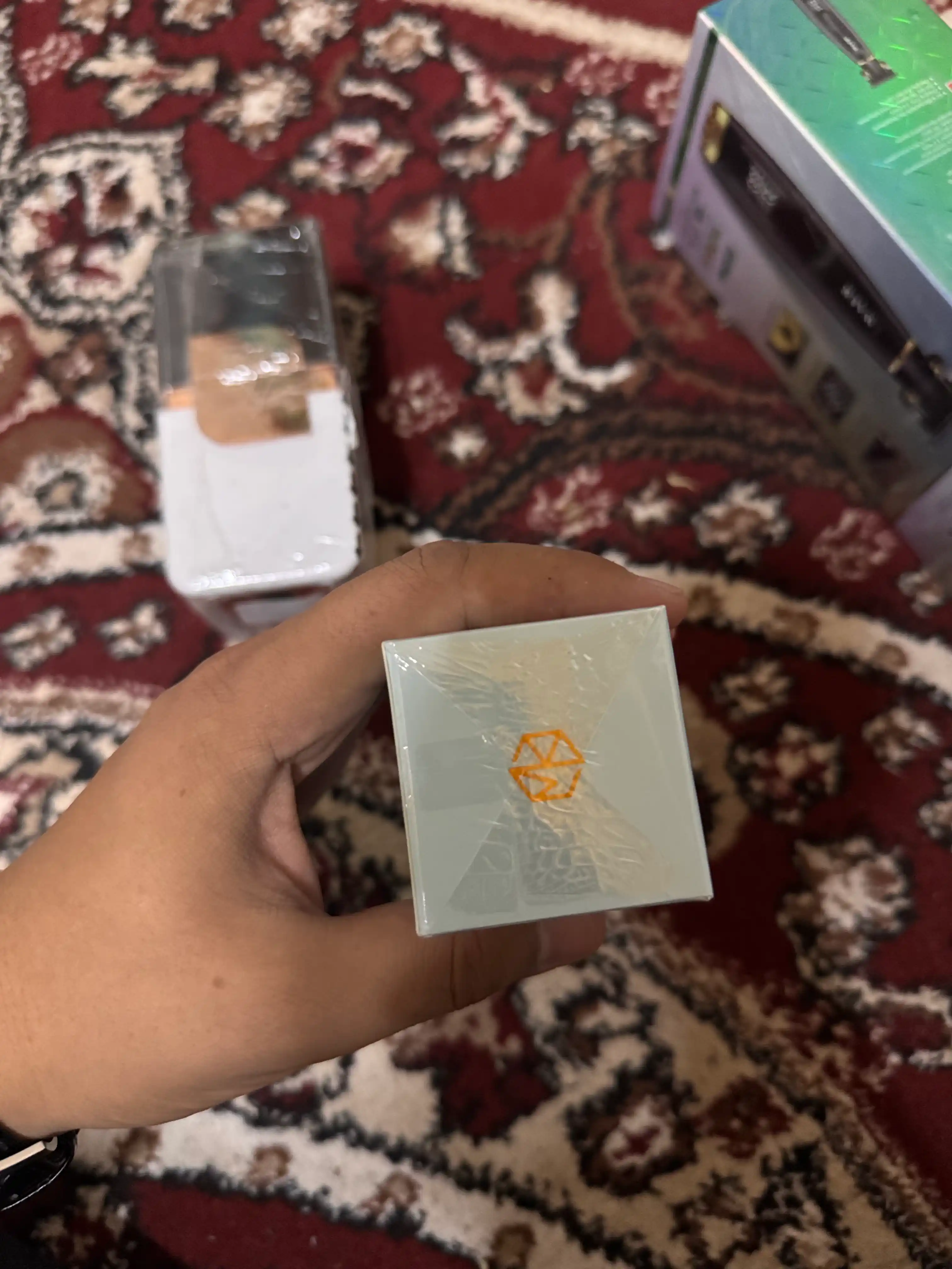 SPF zagar yuz va tana uchun quyoshdan saqlovchi sprey 50+