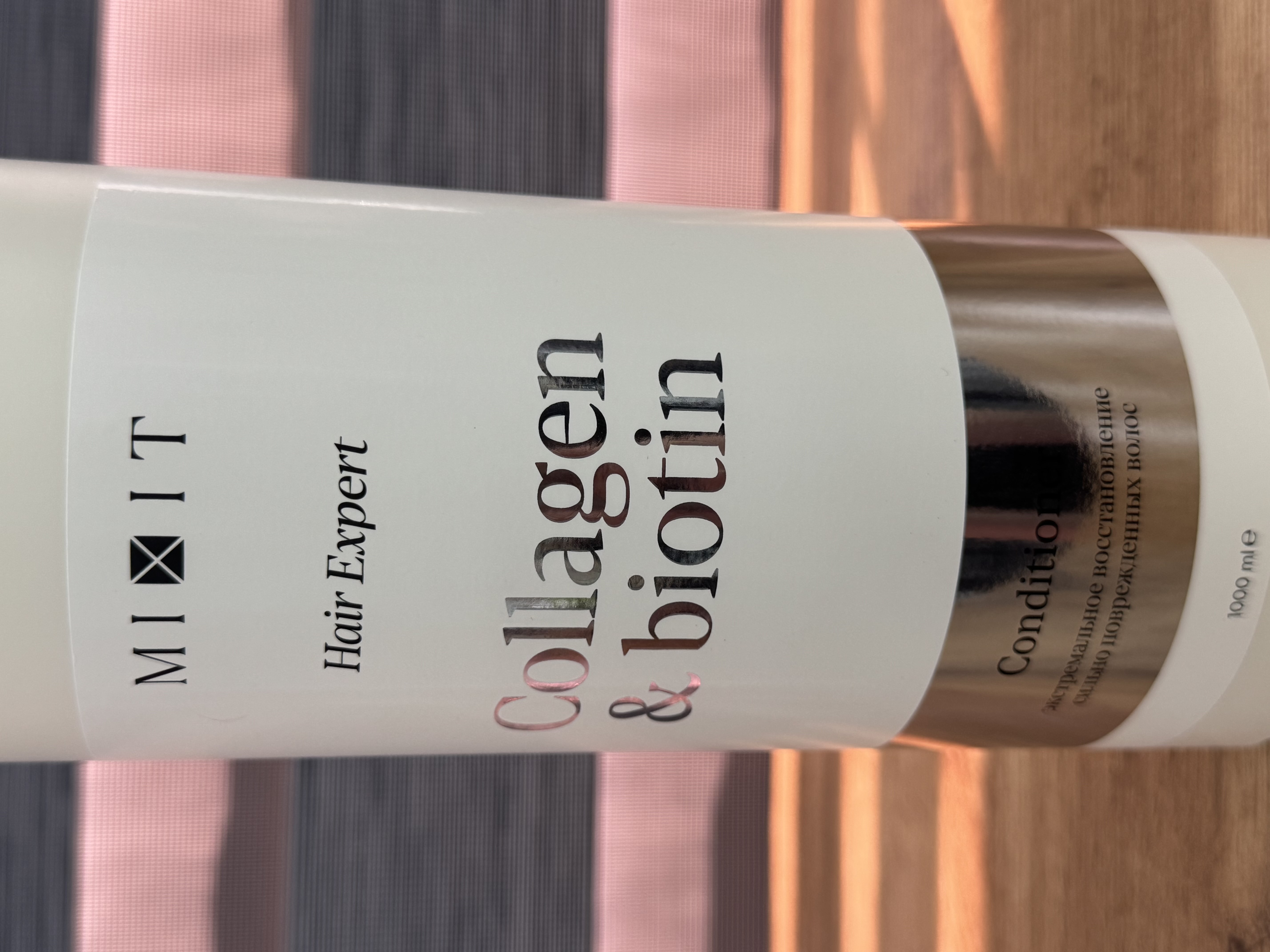 MIXIT Collagen & Biotin tiklovchi balzam-konditsioner, 1000 ml