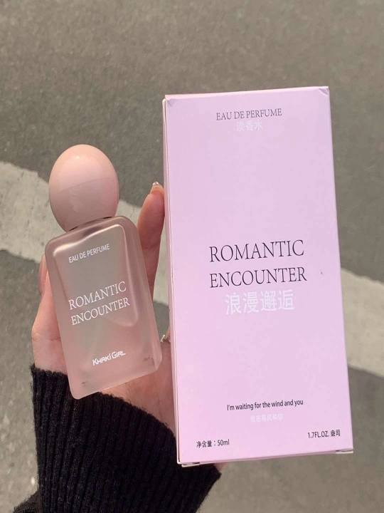 * Nomi: Romantic Encounter (Ishqiy uchrashuv)  * Turi: Eau de Perfume (Parfyumlangan suv)