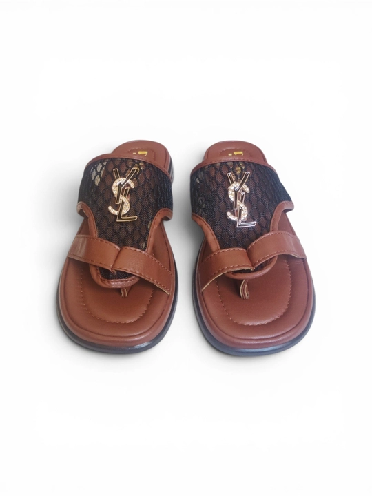 Ayollar bosonojkalari, yozgi sandal tapochlakar, slansi