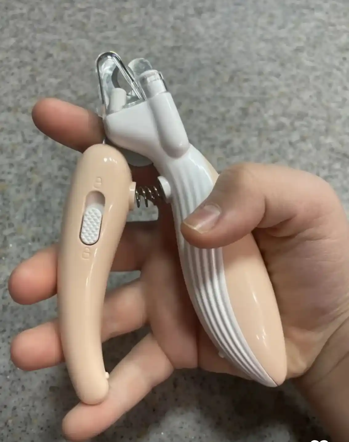 Когтерез с LED отсеком для когтей, для кошек, собак, кроликов, для всех животных
