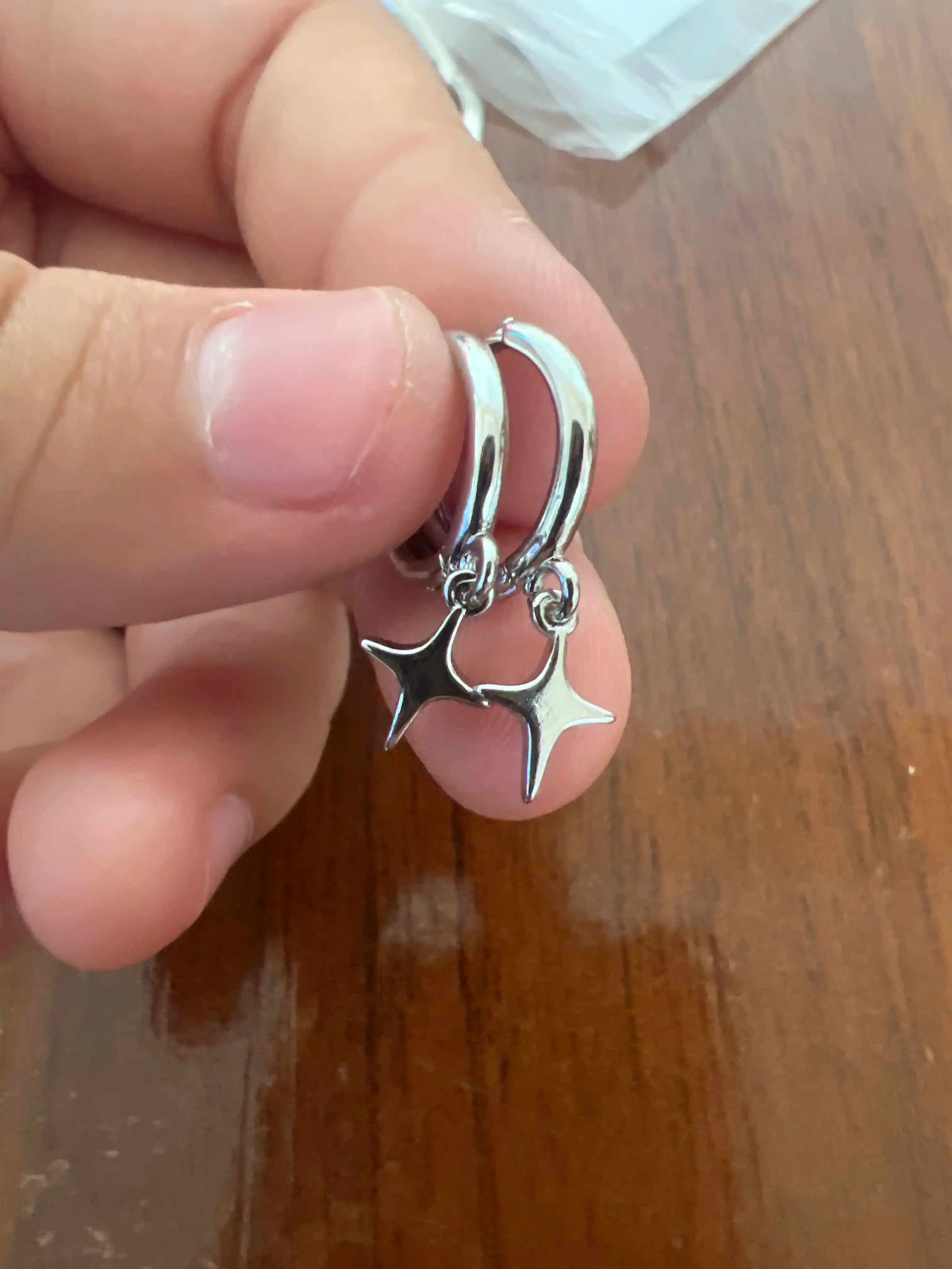 Серьги женские “Silver Star” — серебристый блеск звёзд