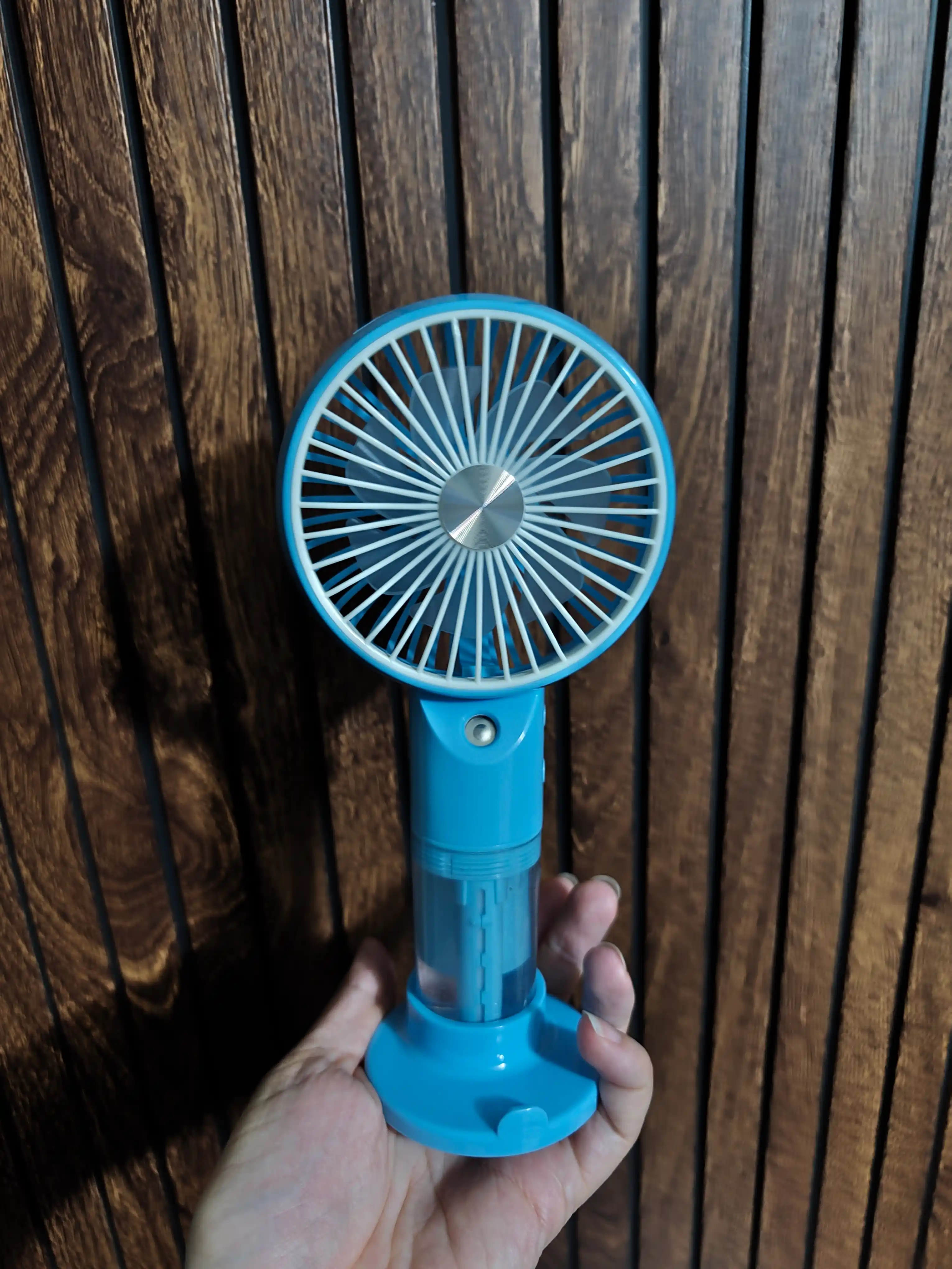 Ko‘chma cho‘ntak ventilyatori, namlagichli mini ventilyator
