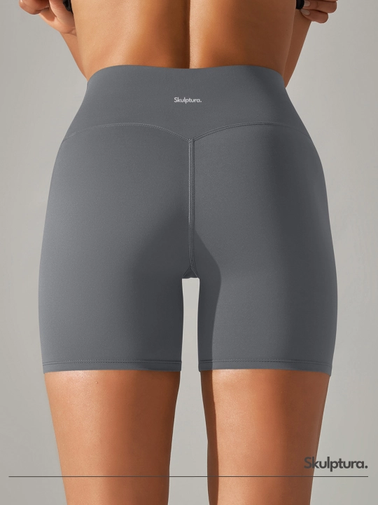 Ayollar sport velosipedlari, ayollar sport shortiklari, ayollar sport kiyimlari