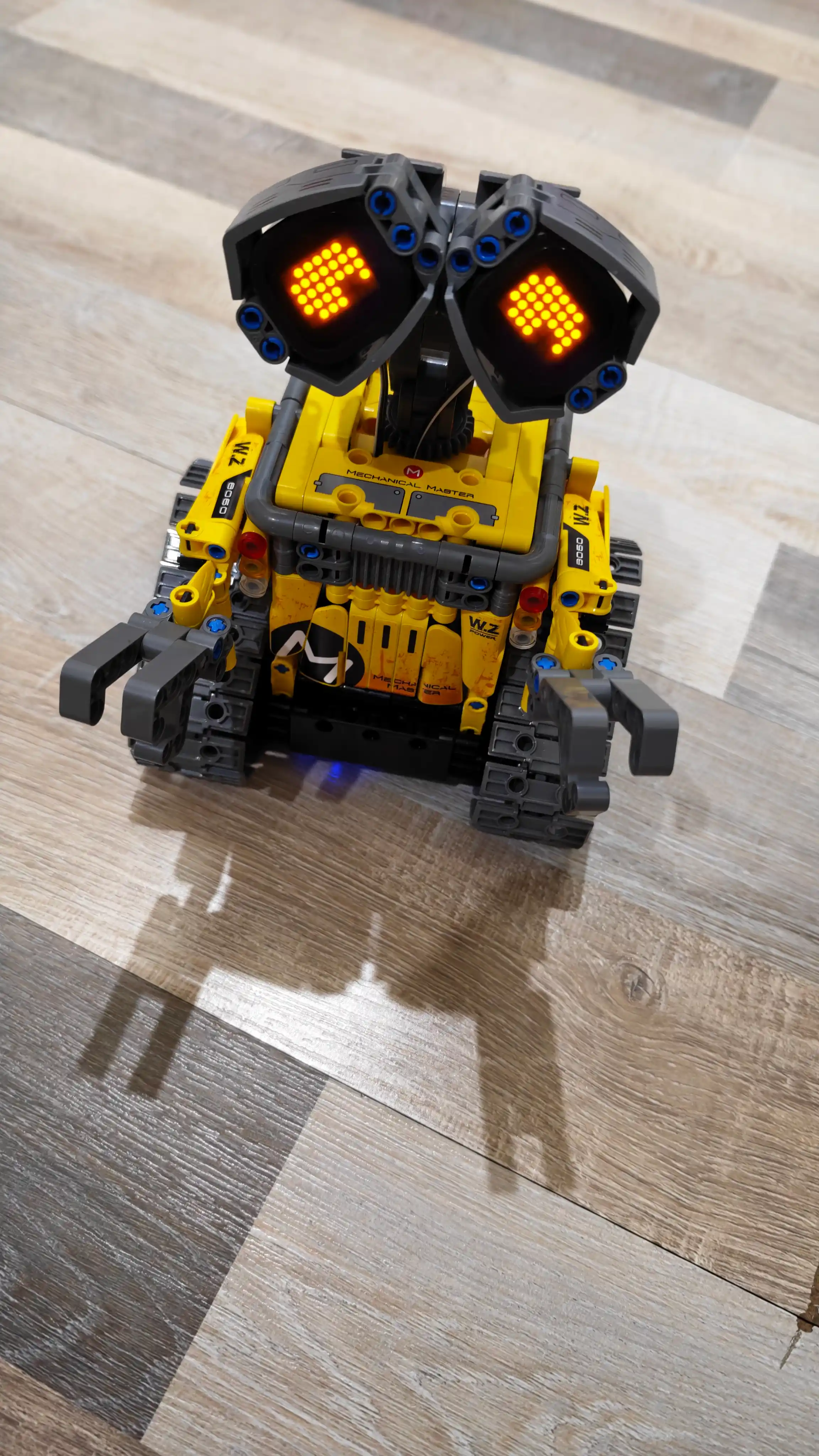Walli robotini yig'ish konstruktori – Radio boshqaruvli, ideal sovg'a bolalariga