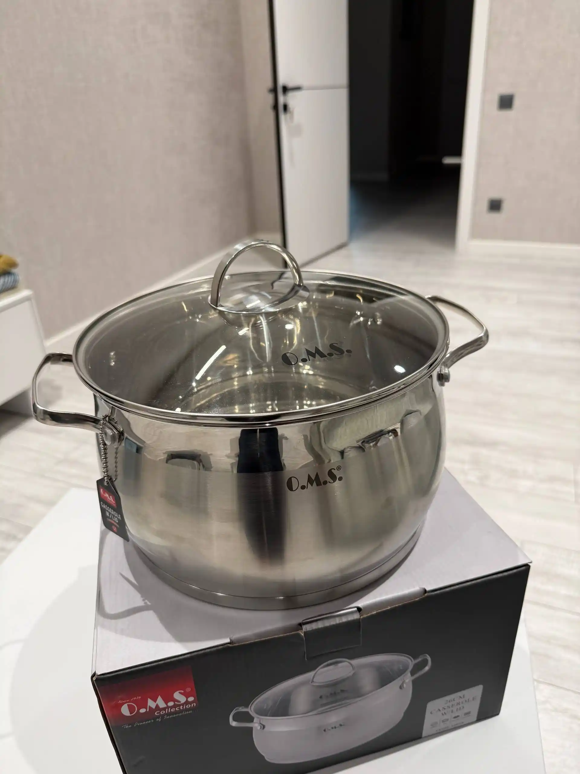 Кастрюля из нержавеющей стали со стеклянной крышкой O.M.S 16018