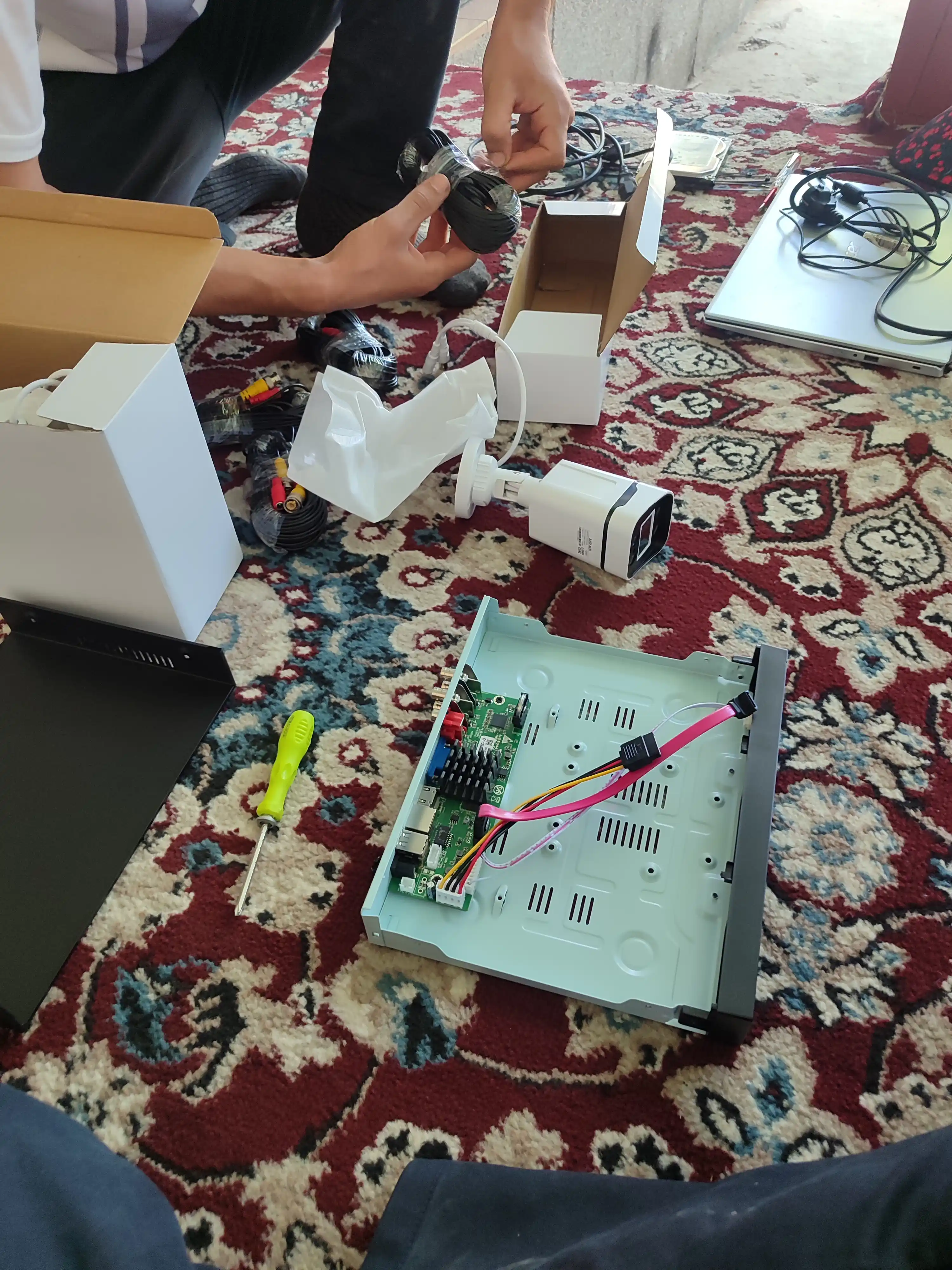 Комплект видеонаблюдения CCTV, 4 в 1