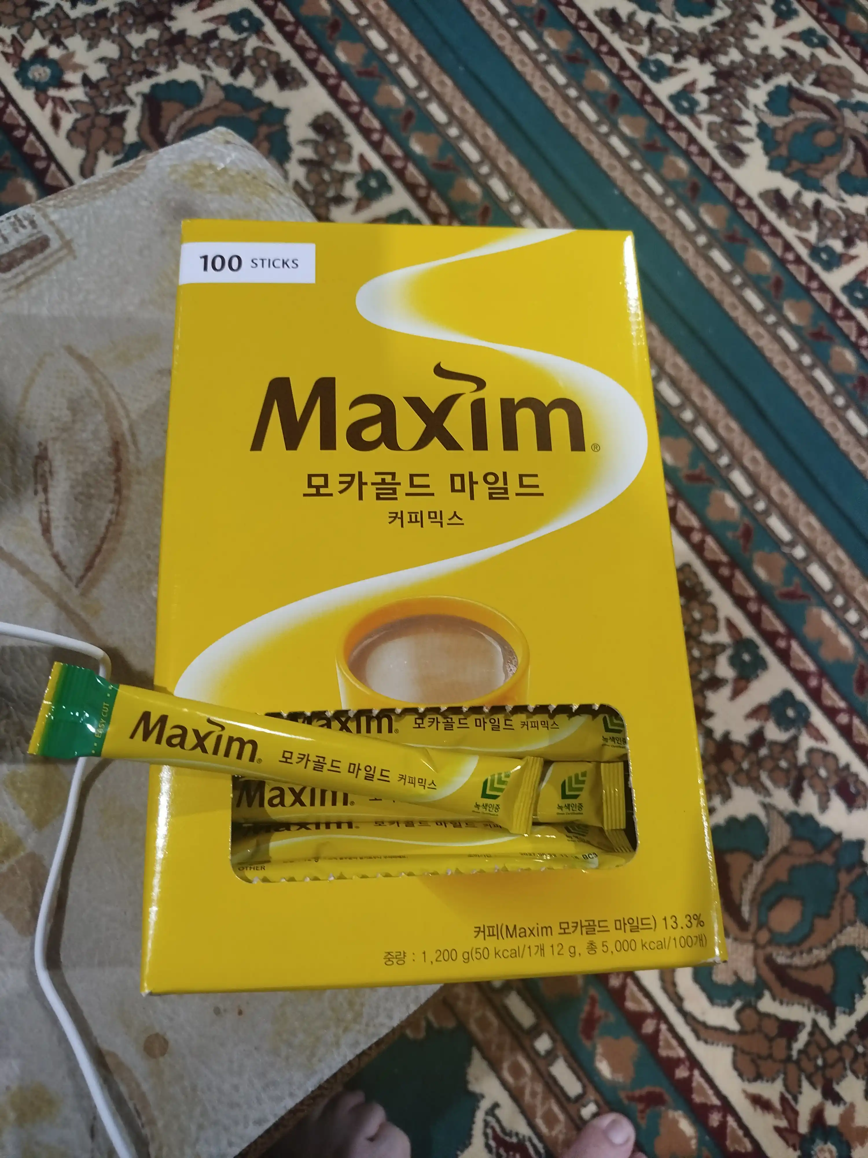 Eriydigan qahva 3 tasi 1 da Maxim Moka Mix Coffee, 12 g * 100 dona