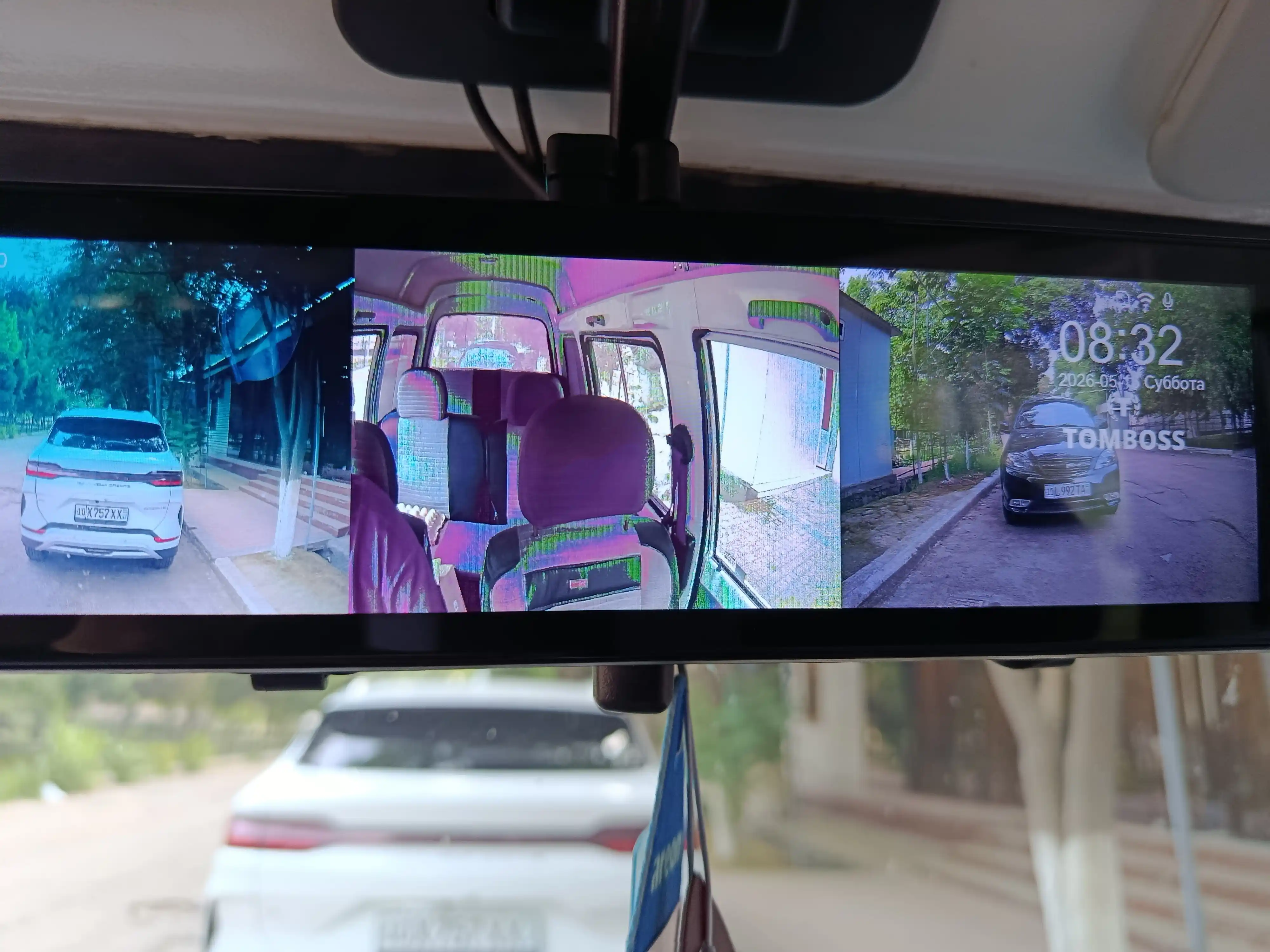Видеорегистратор с 3 камерами, TOMBOSS T11 CAR PLAY, с антирадарным Wi-Fi видеонаблюдением