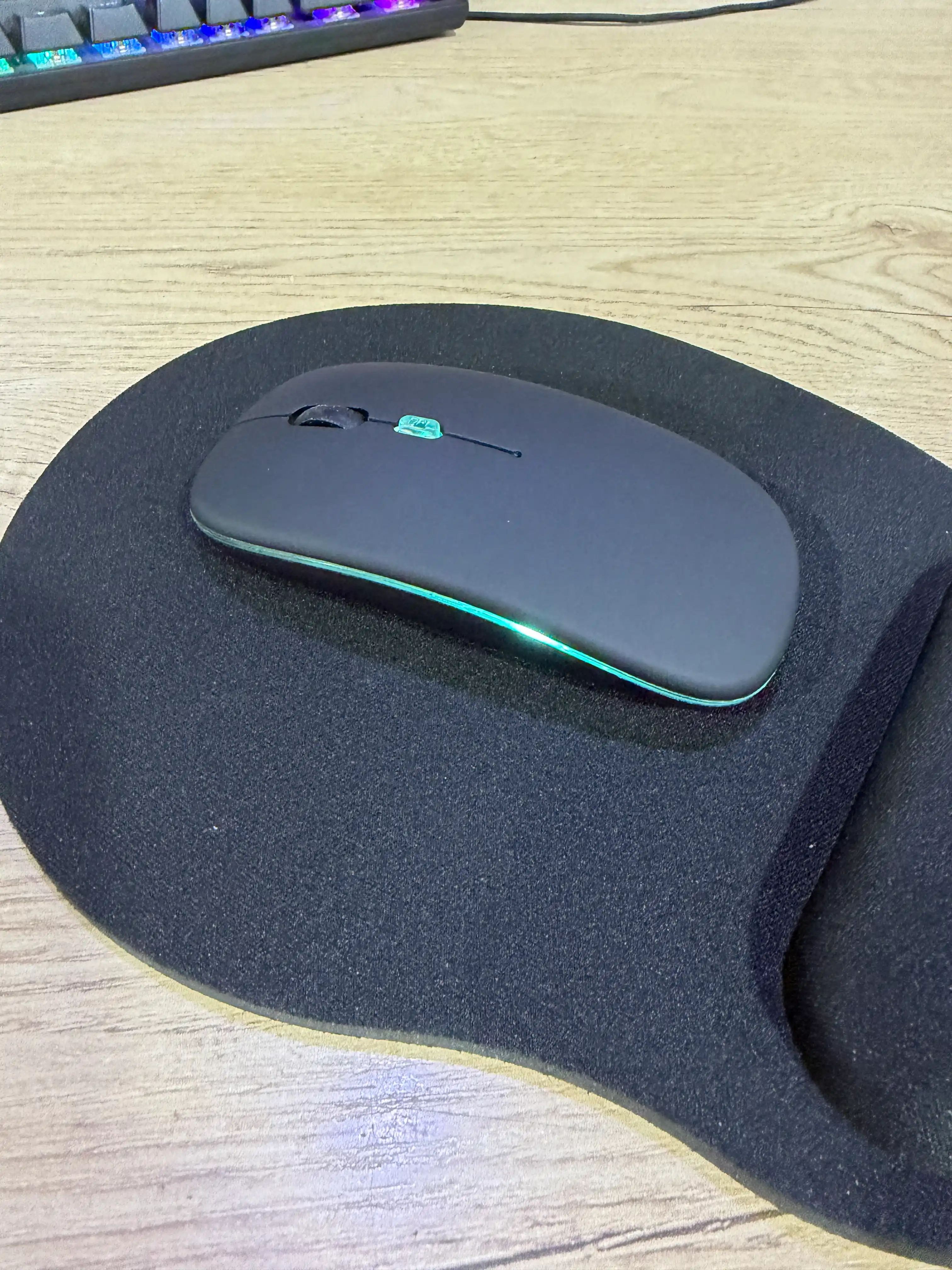 Компьютерная мышь Bluetooth + 2.4Ггц с аккумулятором и RGB-подсветкой