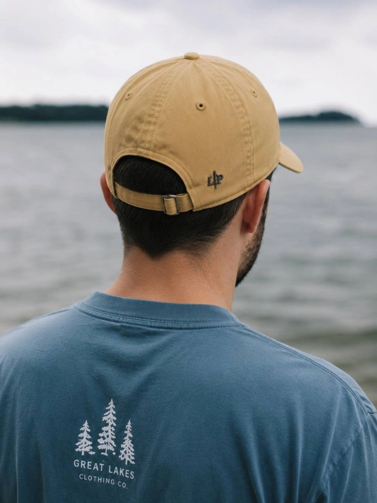 Minimalist beysbol kepkasi, nafas oluvchi paxta materialidan tayyorlangan unisex
