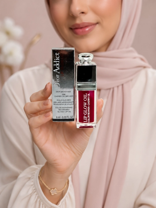 Масло-блеск для губ Dior Lip Glow Oil 006 Berry, ягодный оттенок и сияние губ
