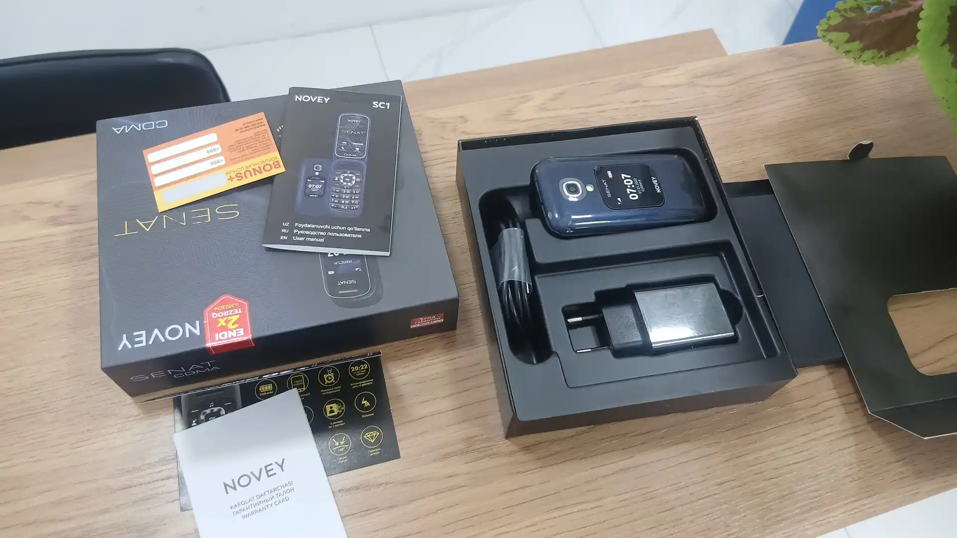 Mobil telefon NOVEY Senat SC1 CDMA, Perfectum sim kartasiz