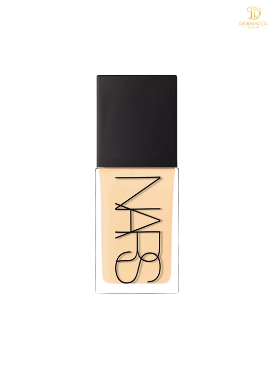 Yengil tonal asos NARS Light Reflecting Foundation tekis ton va silliq ko‘rinish