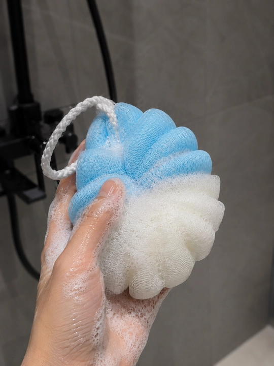 Dush mochalka body sponge yumshoq hammom seti ko‘pik chiqaruvchi
