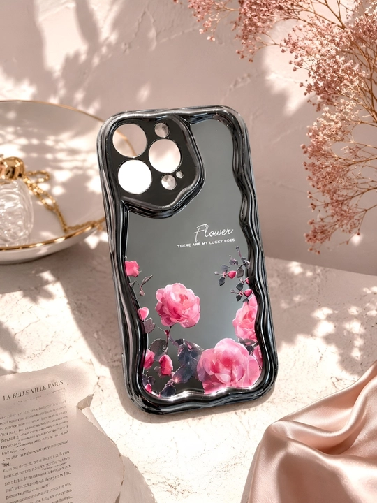 Чехол с цветами для iPhone